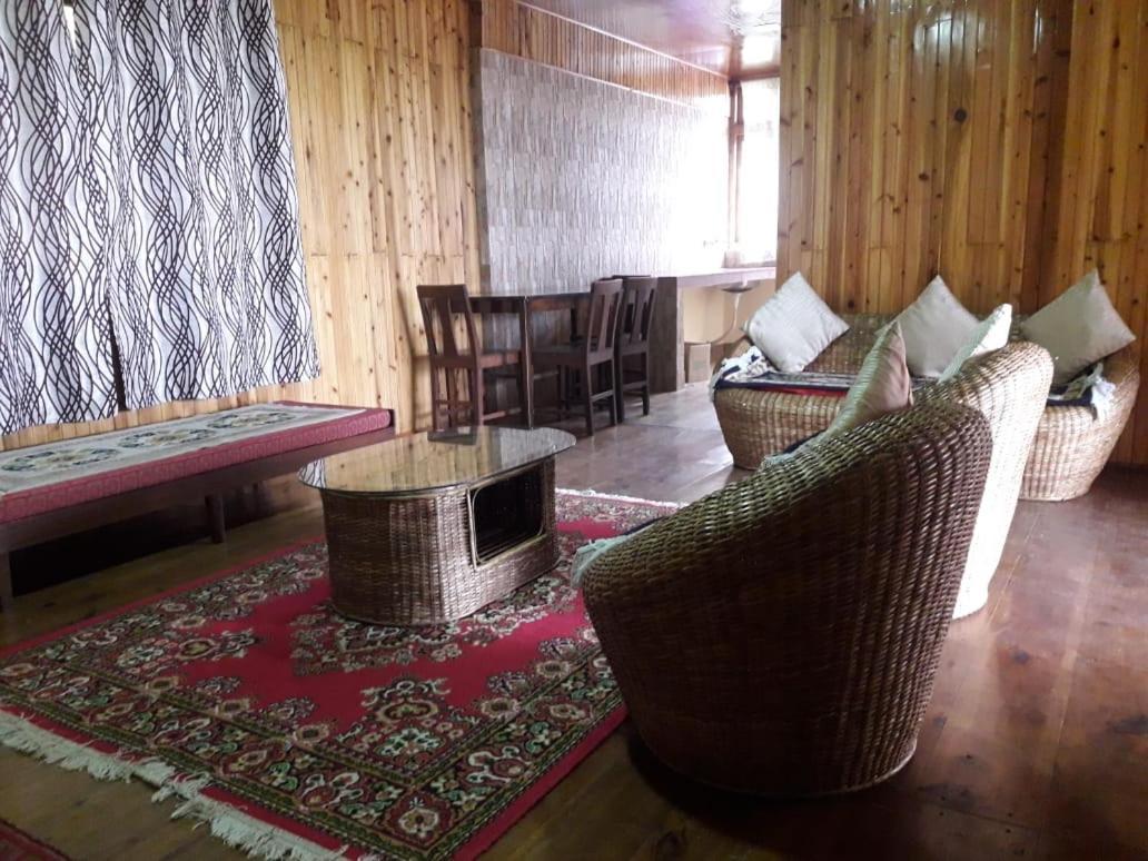 Pine Haven Resorts Takdāh Εξωτερικό φωτογραφία